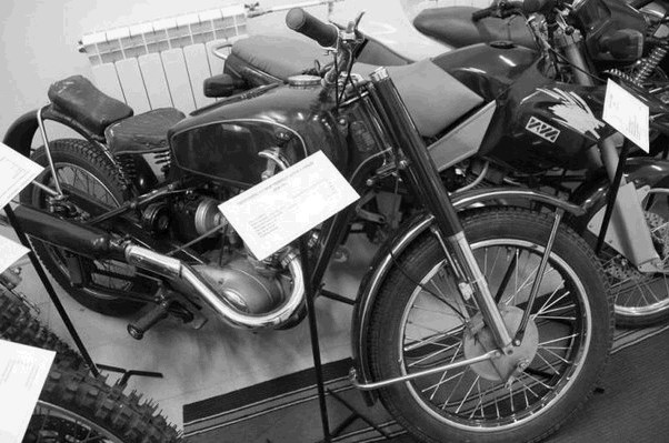 موتورسیکلت ایژ-50