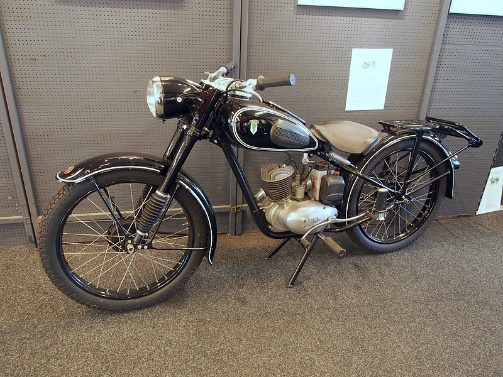 موتورسیکلت DKW RT 125