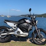 نقد و بررسی موتورسیکلت برقی Super Soco TCmax